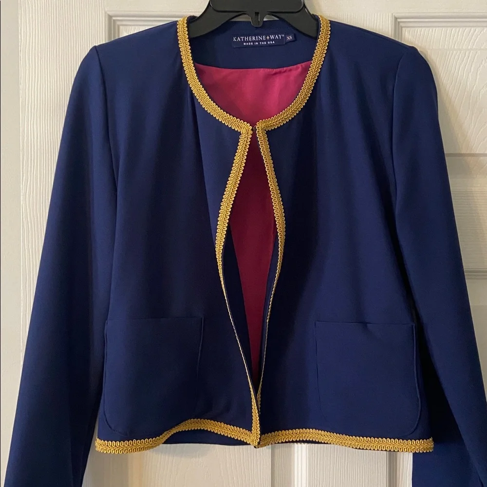 Katherine Way Women's Navy Jacket with Gold Trim made in USA length 20”bust 30” - Picture 3 of 8